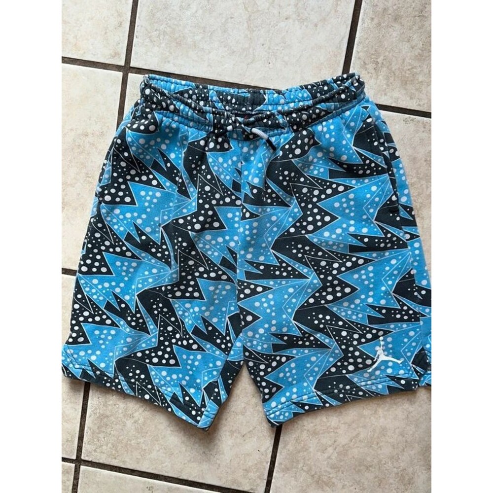Boys Blue Camo Jordan Sweat Shorts Size XL